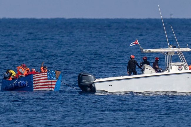 Cuban exodus to United States the largest in history amid economic crisis, gov't crackdowns