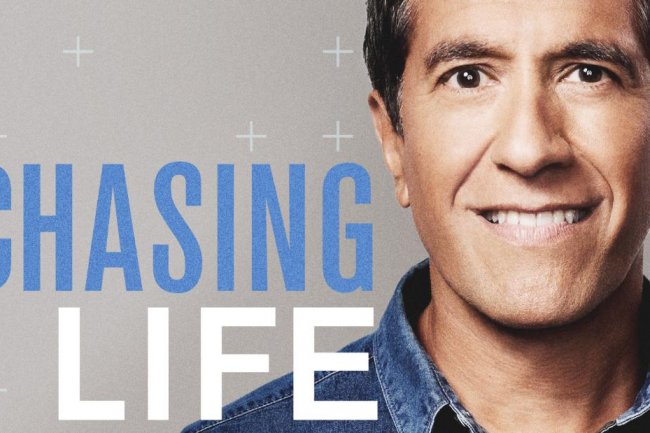 Podcast: Do you feel the pressure to look perfect online? Dr. Sanjay Gupta pulls back the curtain on the impact filters have on your brain.