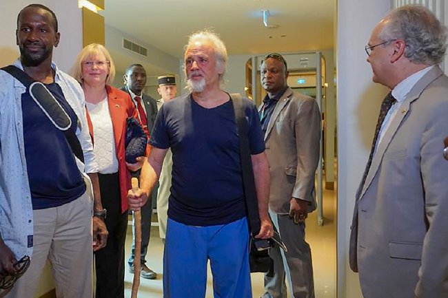American aid worker Jeff Woodke, held hostage in Africa for more than 6 years, is freed
