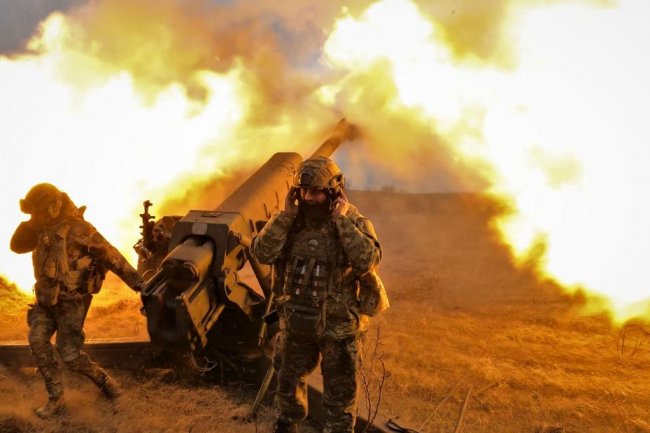 Ukrainian officials say Russians sustaining heavy losses in three hotspots along the front lines